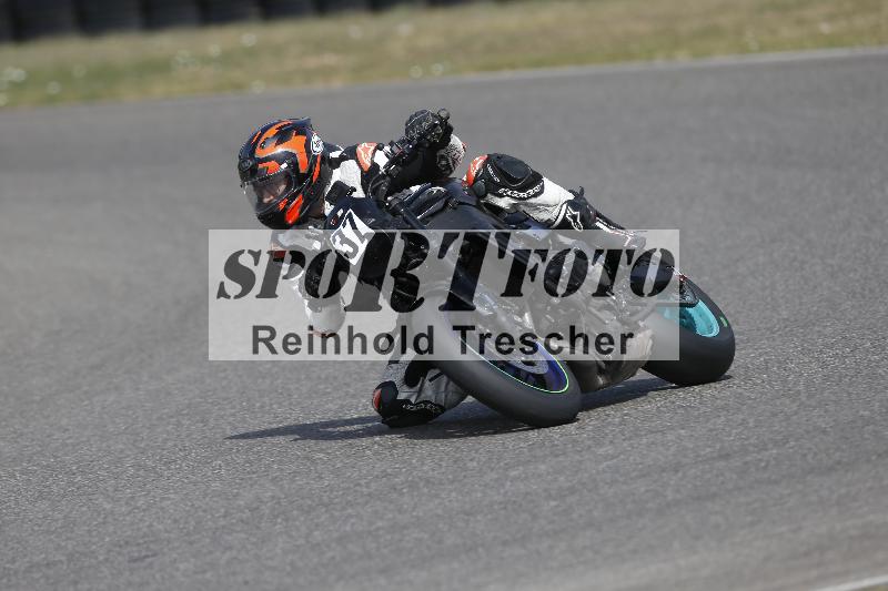 /37 09.08.2026  Pluess Motosport ADR/Freies Fahren/37
